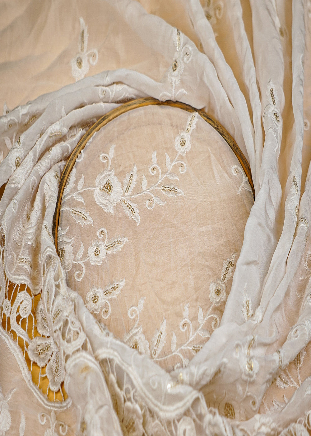 (Pre-Cut-1.25-Mtr)-White-Organza-Fabric-with-All-Over-Buti-of-Thread-and-Sequins,-and-Cutwork-Border