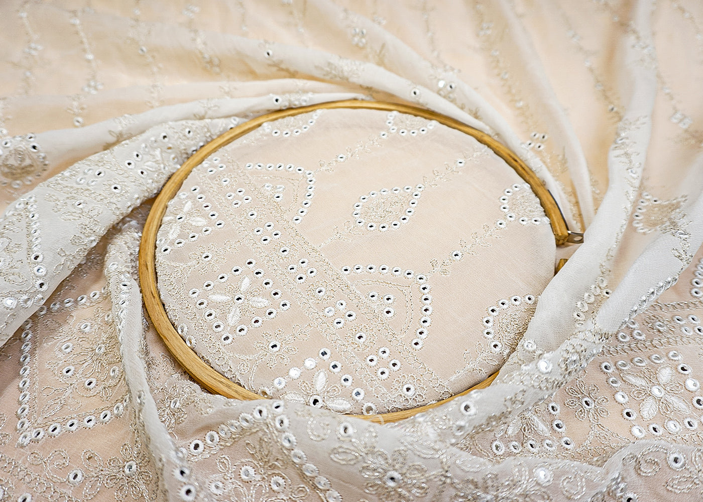 (PRE-CUT 3.9MTR) Georgette Fabric with Allover Sequins, Faux Mirror, Threadwork & Border 11337