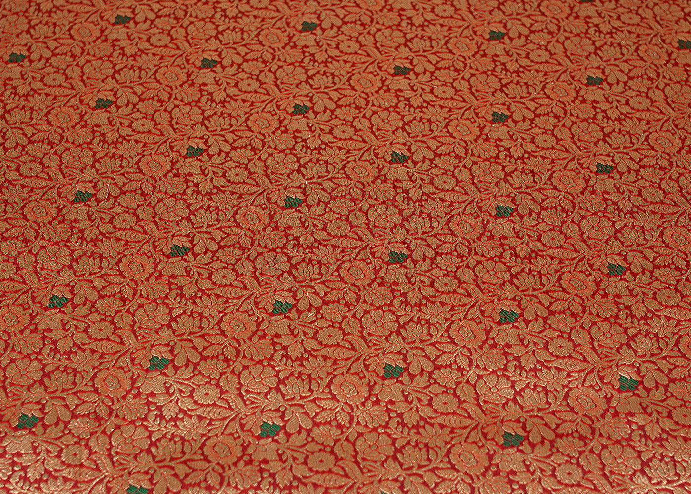 Beautiful Maroon Banarasi Brocade with Floral Silver Handloom