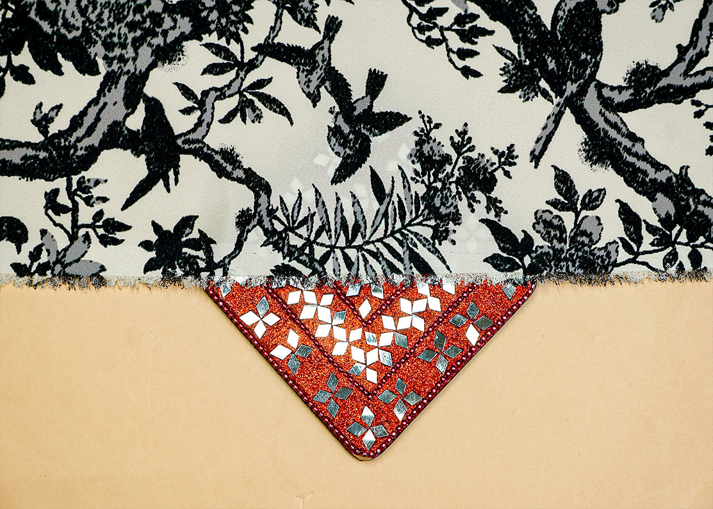 Black & White Crepe Fabric with Allover black Abstract Print 14576