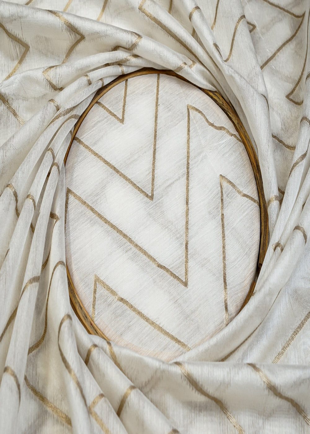Dyeable-Chanderi-Fabric-with-All-Over-Zari-Handloom-15070-close-view