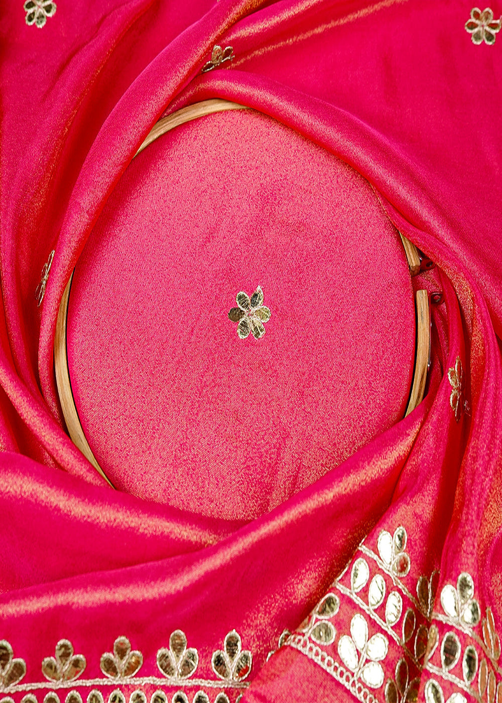 Pink-Tissue-Dupatta-Fabric-With-All-Over-Gotta-Patti-Work-And-Two-Side-Heavy-Border-16009-close-view