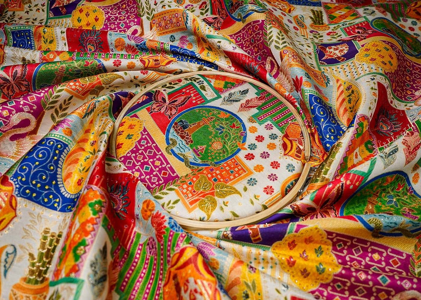 Off White Tissue Fabric With All Over Traditional Print With Zari Handloom 16461