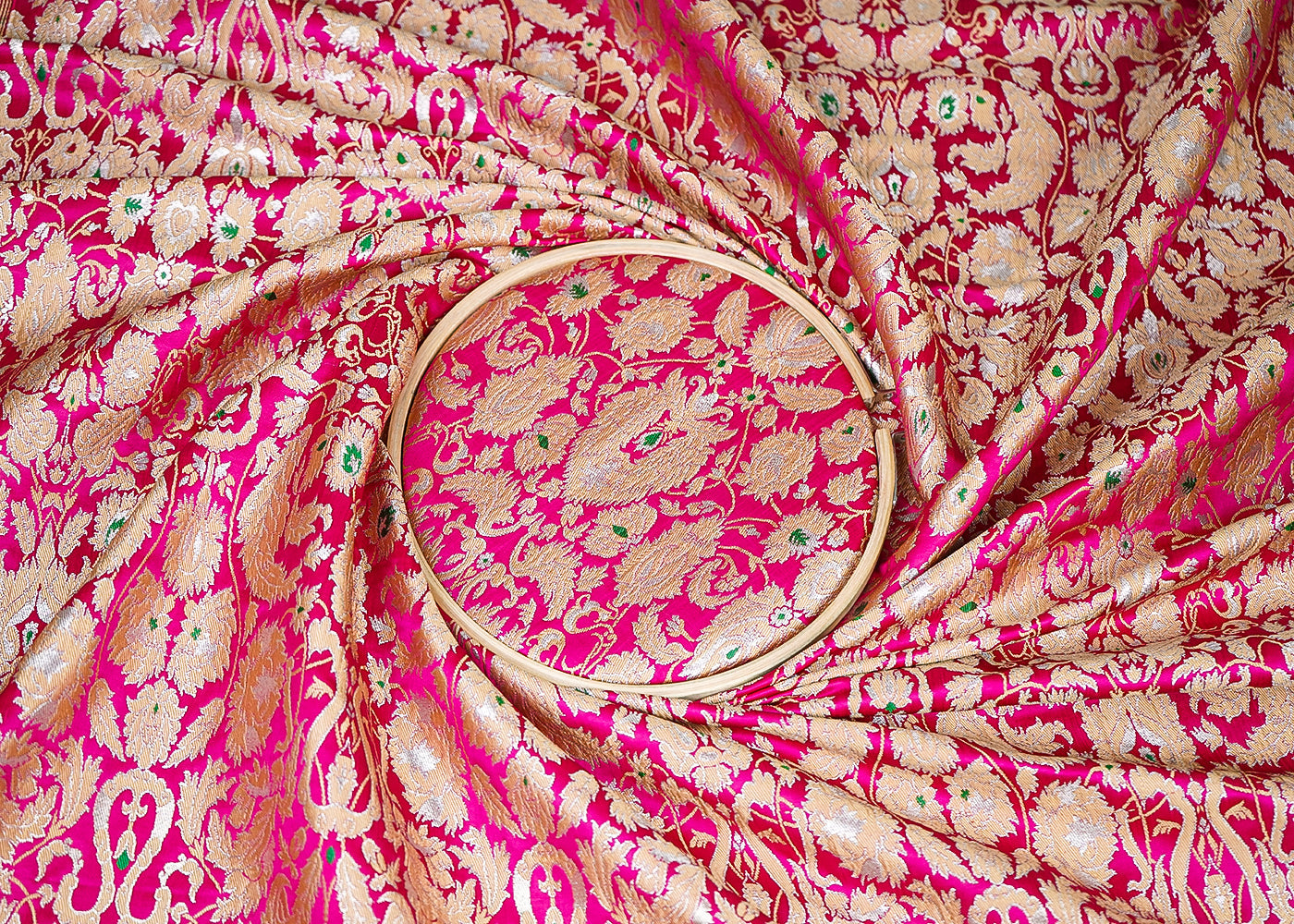 Pink Banarasi Brocade Fabric With All Over Thread And Zari Handloom 16640