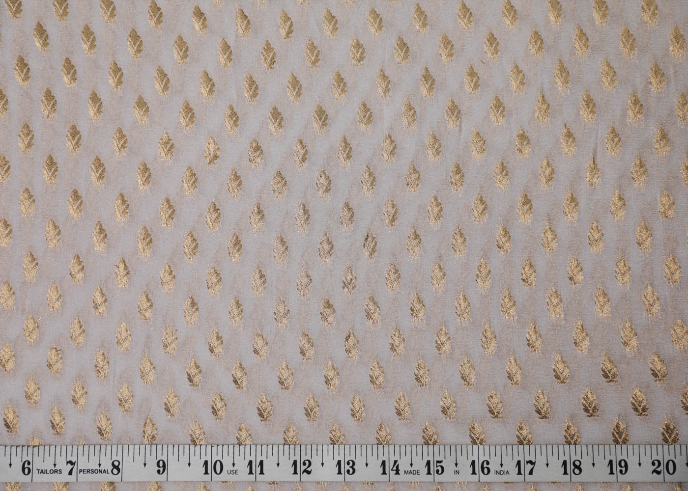 White Georgette Fabric With All Over Zari Handloom 16753