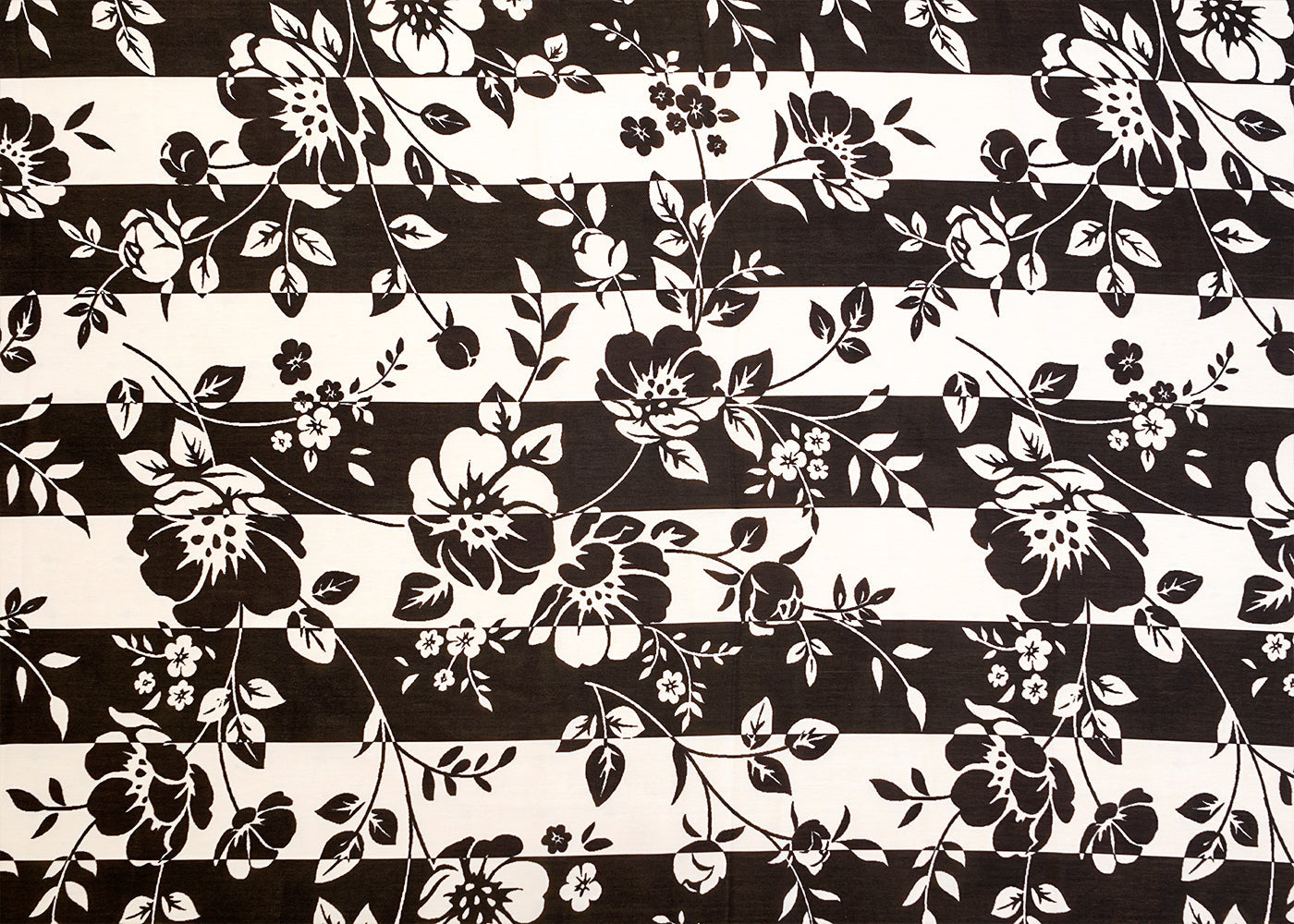 Black & White Georgette Satin Fabric with All Over Abstract Print 17103