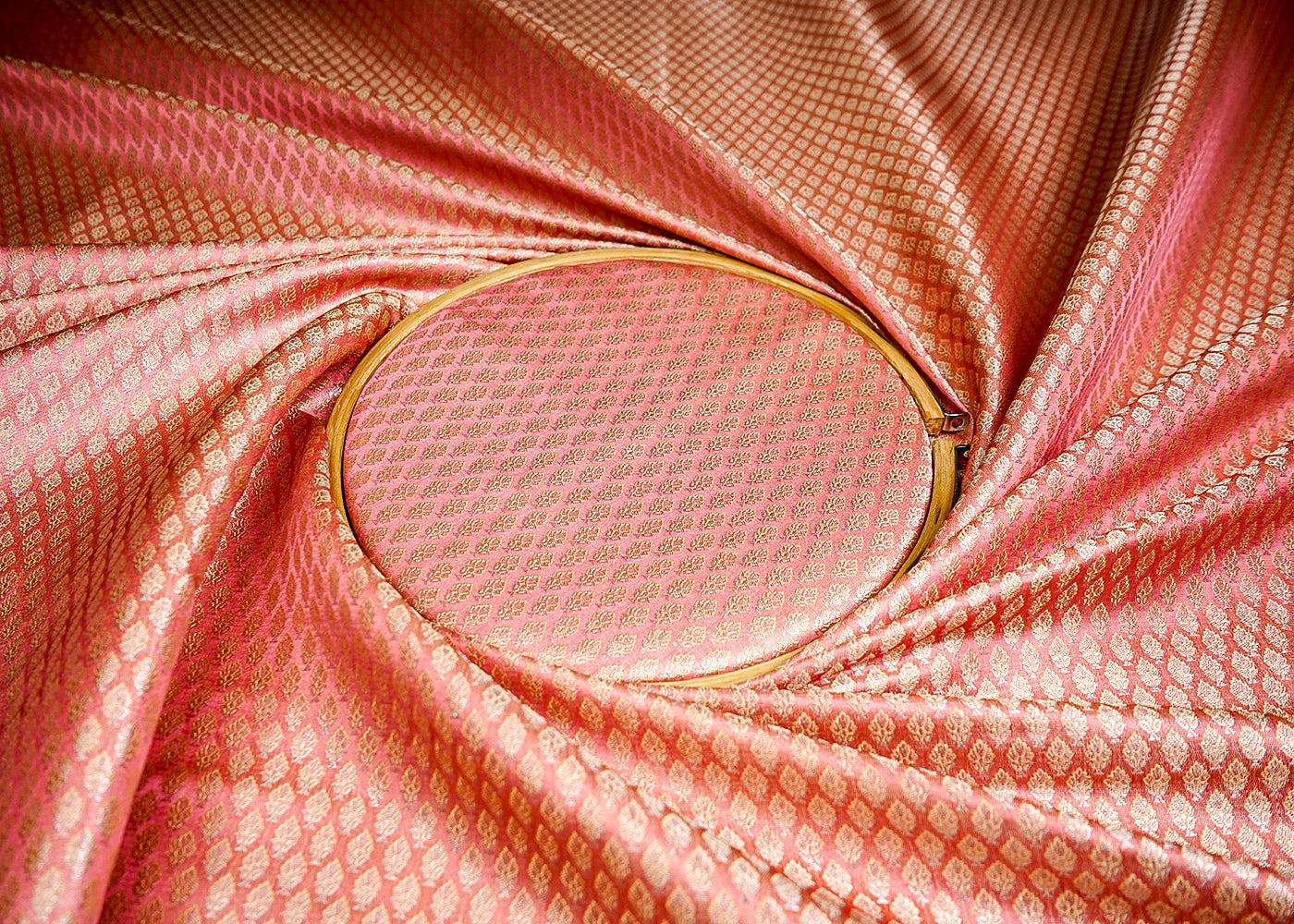 (Pre-Cut 1.65 MTR) Light Pink Banarasi Brocade Fabric With All Over Zari Handloom 18614