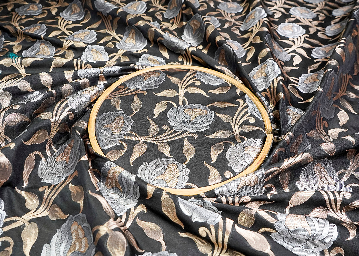 (Pre-Cut 1.85 MTR) Black Banarasi Brocade Fabric With All Over Zari Handloom 18636