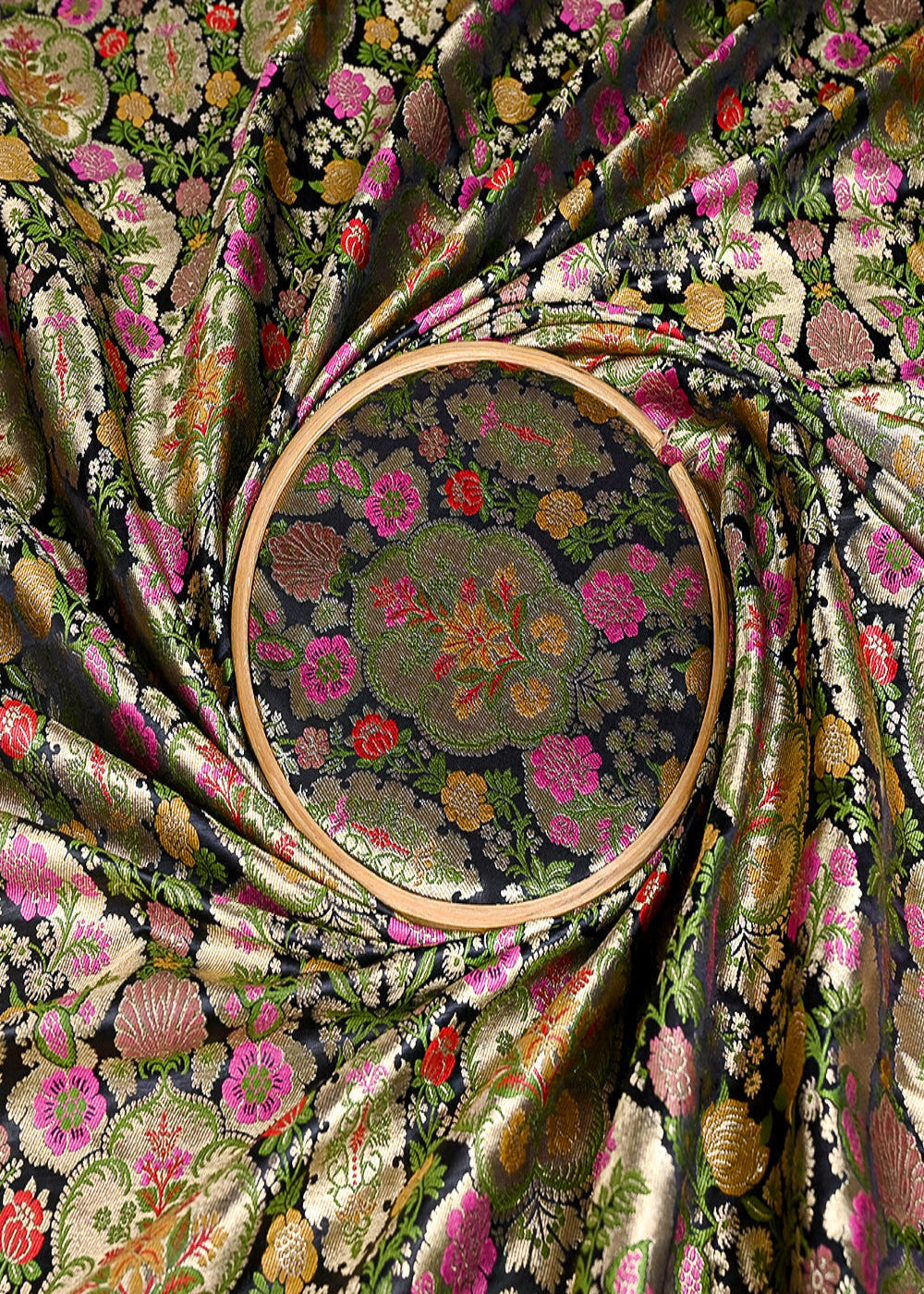 (Pre-Cut-2.35-Mtr)-Black-Banarasi-Brocade-Fabric-With-All-Over-Thread-And-Zari-Handloom-18814