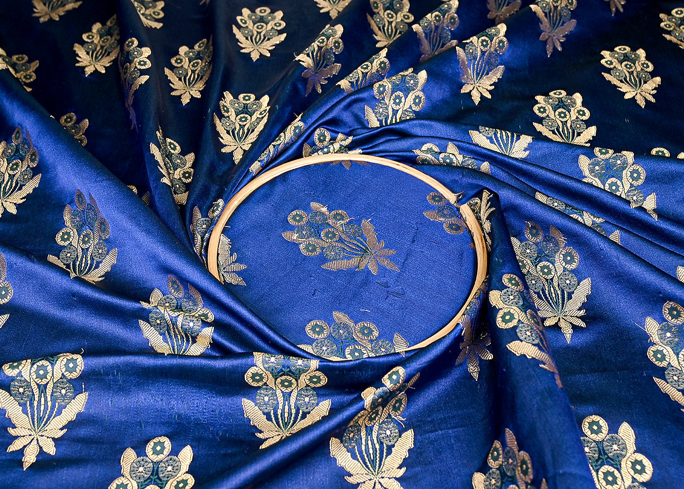 (Pre-Cut 2.1 Mtr) Navy Blue Banarasi Brocade Fabric With All Over Zari Handloom 18821