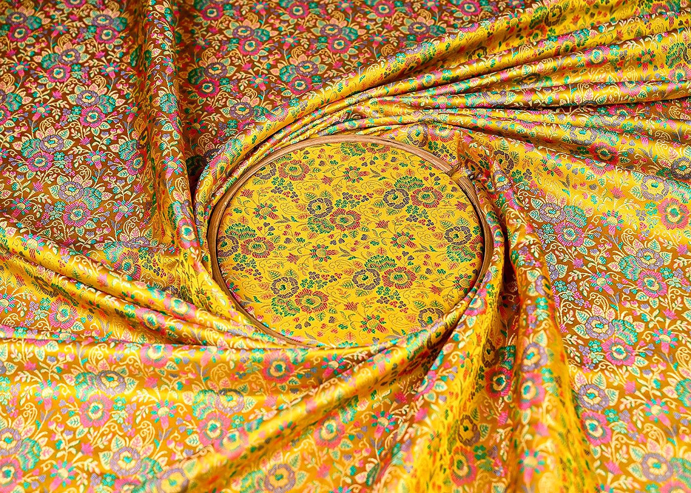 (Pre-Cut-1-MTR)-Mustard-Banarasi-Brocade-Fabric-With-All-Over-Thread-And-Zari-Handloom-18895