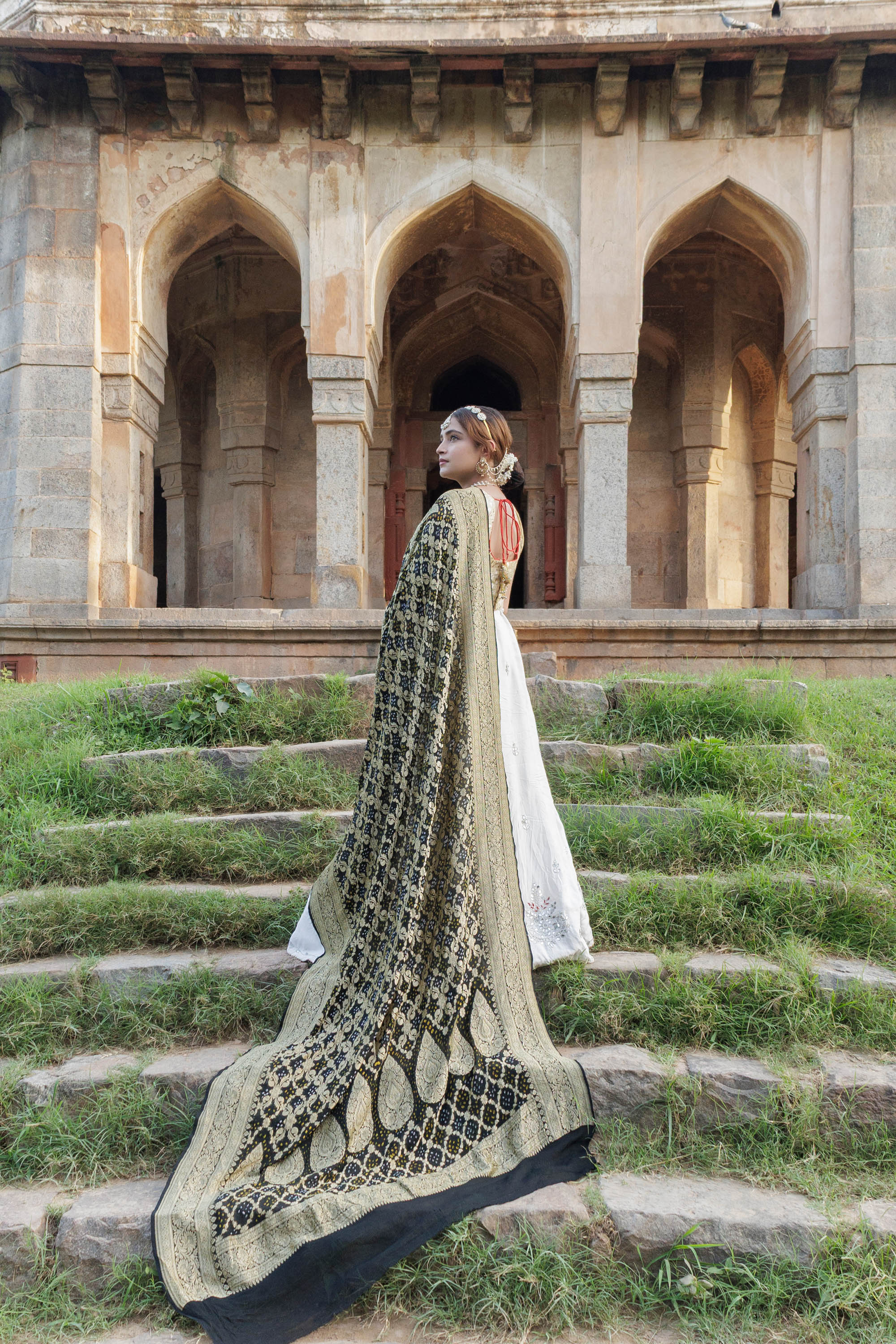 The Parampara - Black Pure Georgette Bandhani Handloom Dupatta 18904
