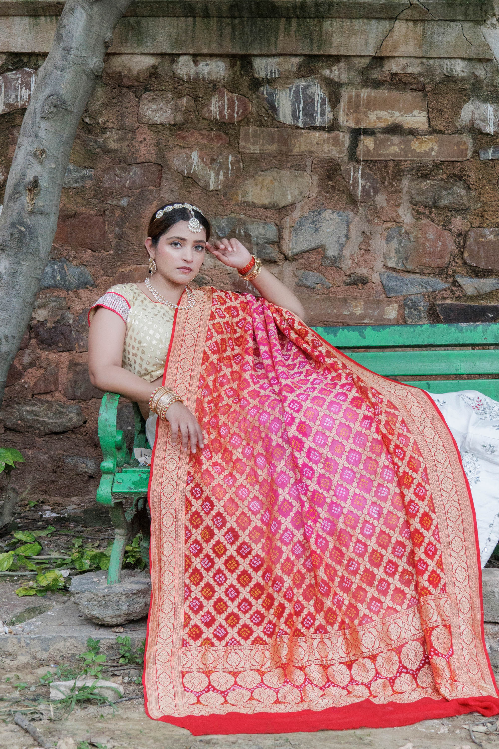 The Parampara - Red And Pink Pure Georgette Bandhani Handloom Dupatta 18930