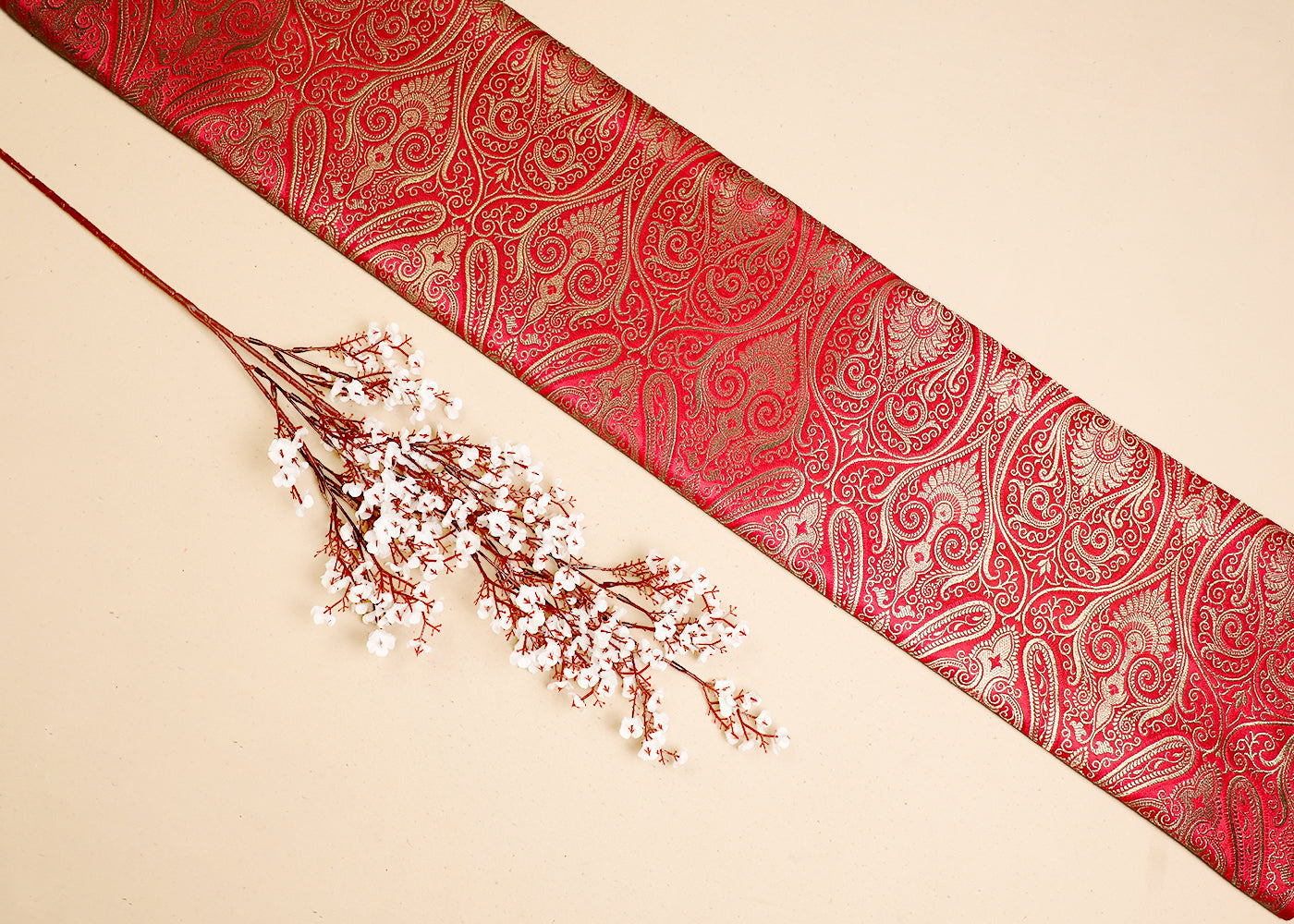 Gajri Banarasi Brocade Fabric With All Over Golden Zari Handloom 19453