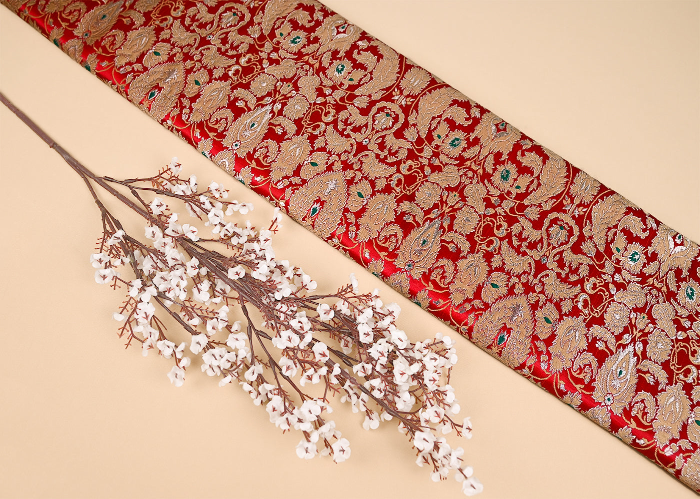 Red Pure Banarasi Brocade Fabric With Thread And Zari Handloom 20012