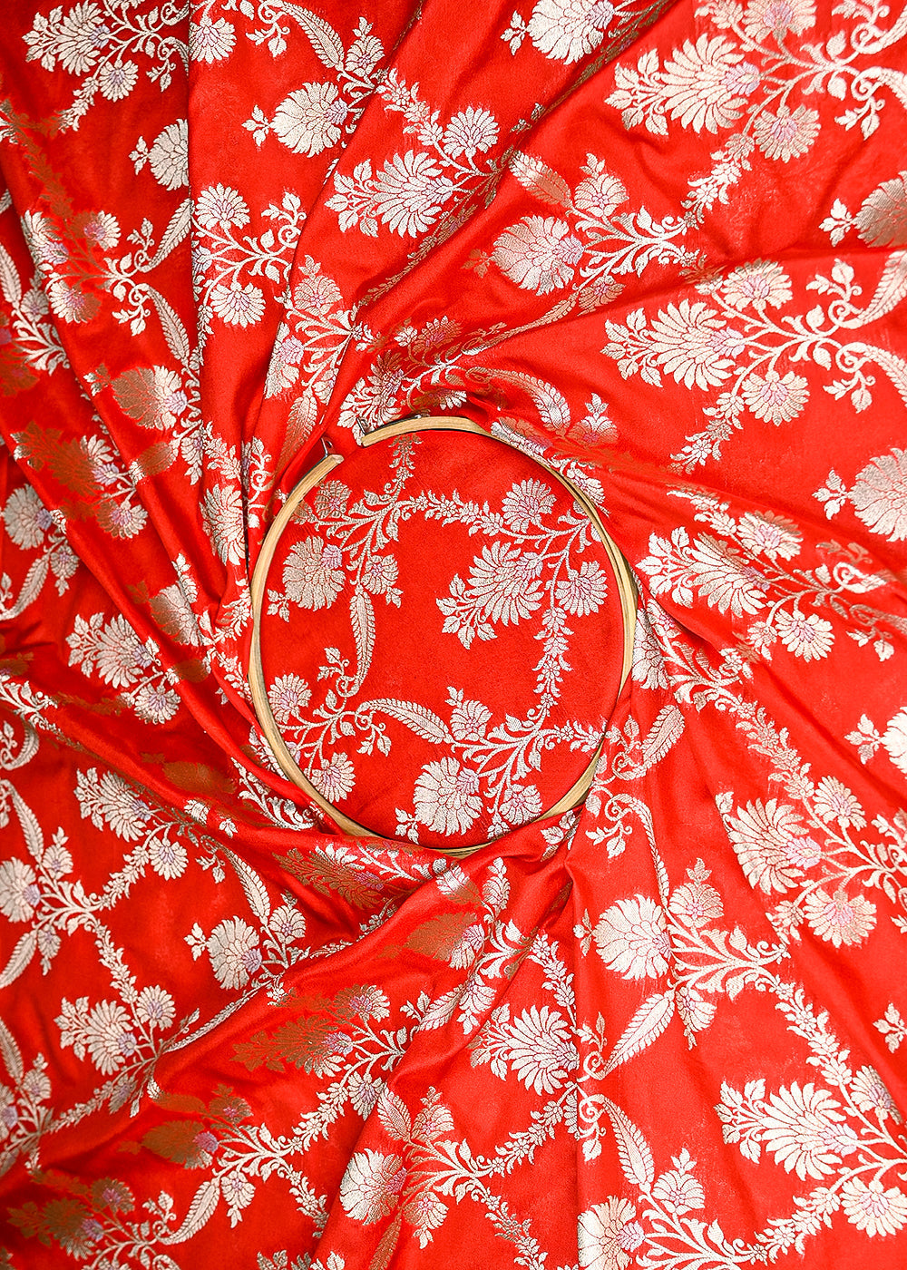 Red-Banarasi-Brocade-Fabric-With-All-Over-Golden-Zari-Handloom-20019-close-view
