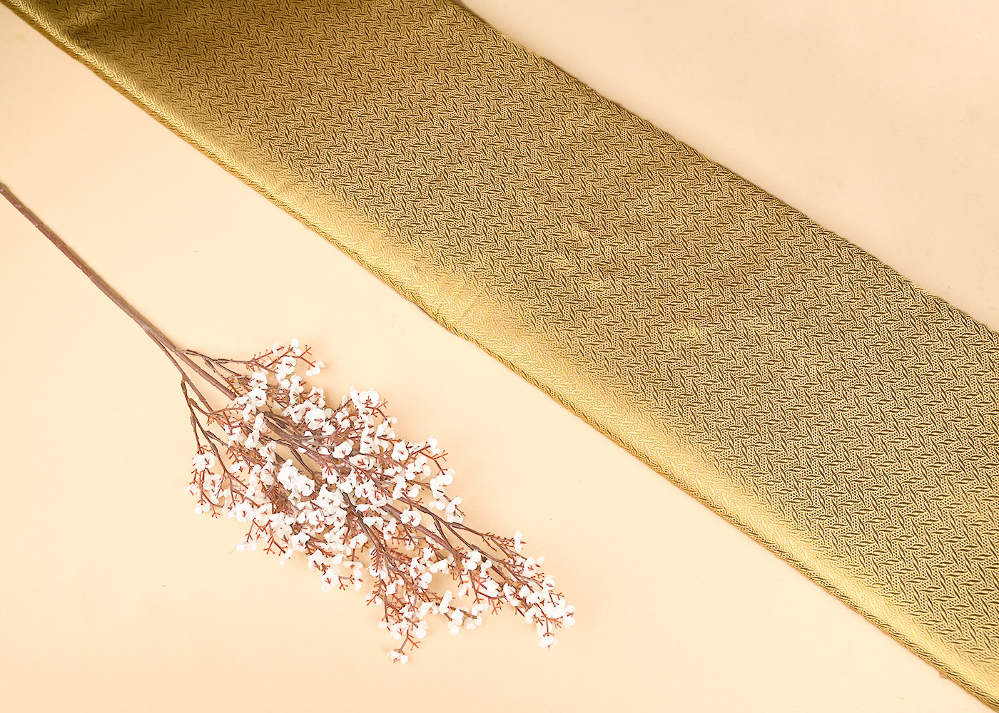Golden-Banarasi-Brocade-Fabric-With-All-Over-Golden-Zari-Handloom-20154