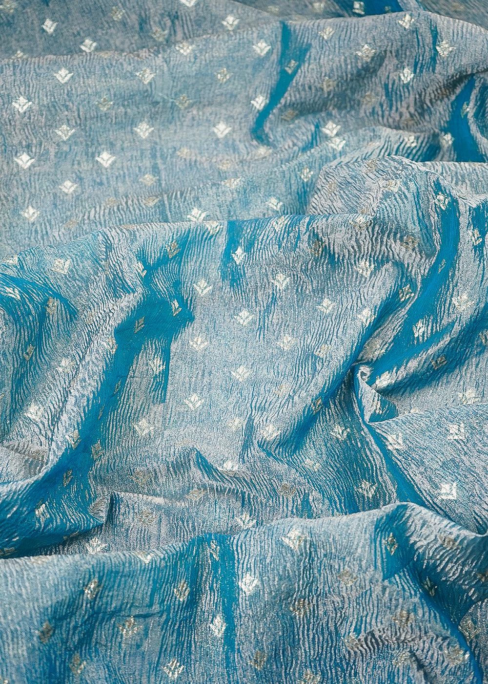Sky Blue Crushed Tissue Fabric With All Over Buti Of Zari Handloom 20174