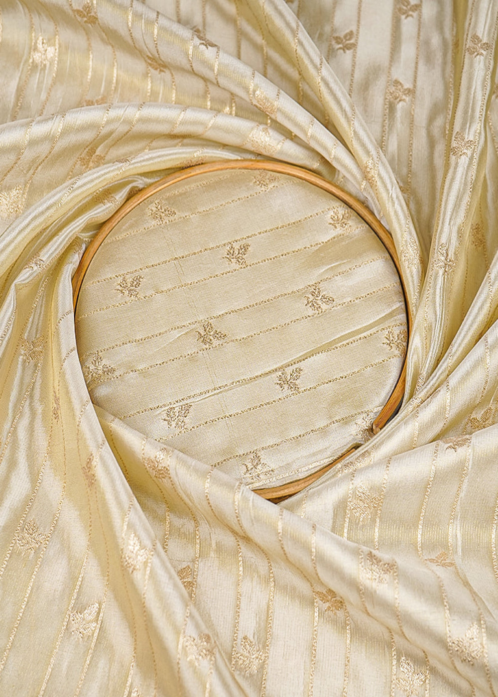 Light-Golden-Tissue-Fabric-With-All-Over-Golden-Zari-Handloom-20353-close-view