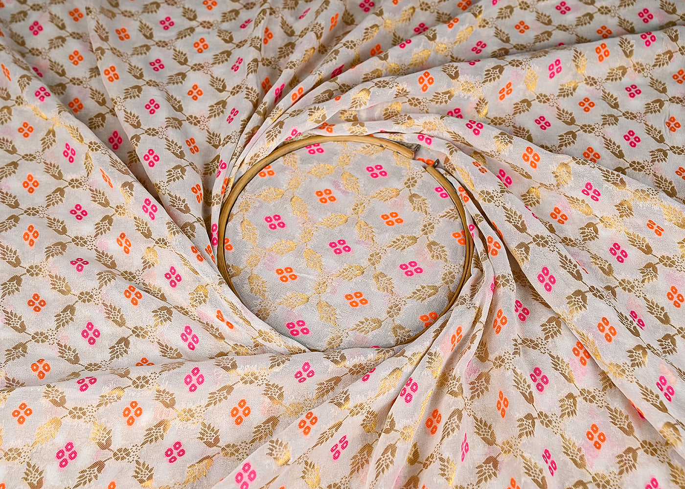 White Georgette Fabric With All Over Thread And Zari Handloom 20584