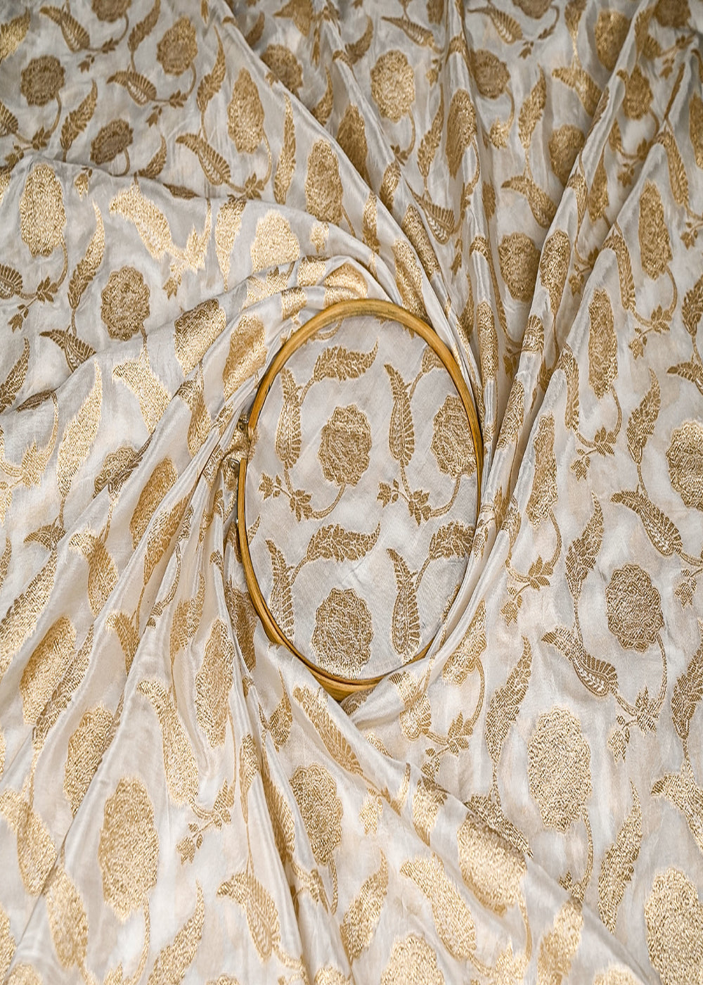 White-Banarasi-Brocade-Fabric-With-All-Over-Zari-Handloom-20664-close-view