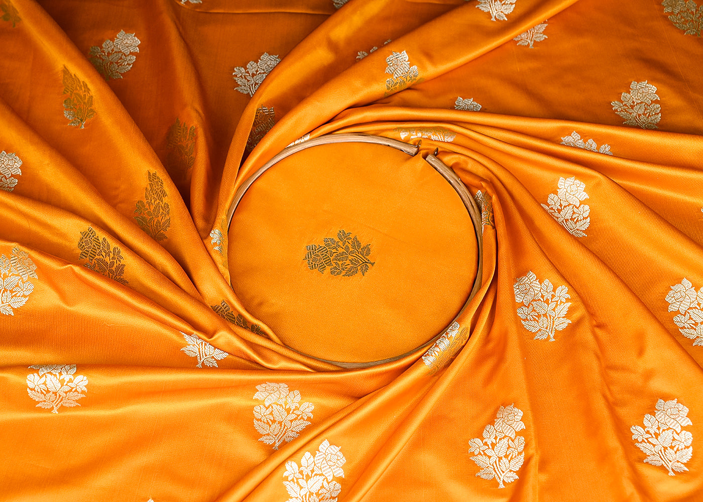 Mustard-Banarasi-Silk-Fabric-With-All-Over-Buti-Of-Golden-Zari-Handloom-20877-close-view