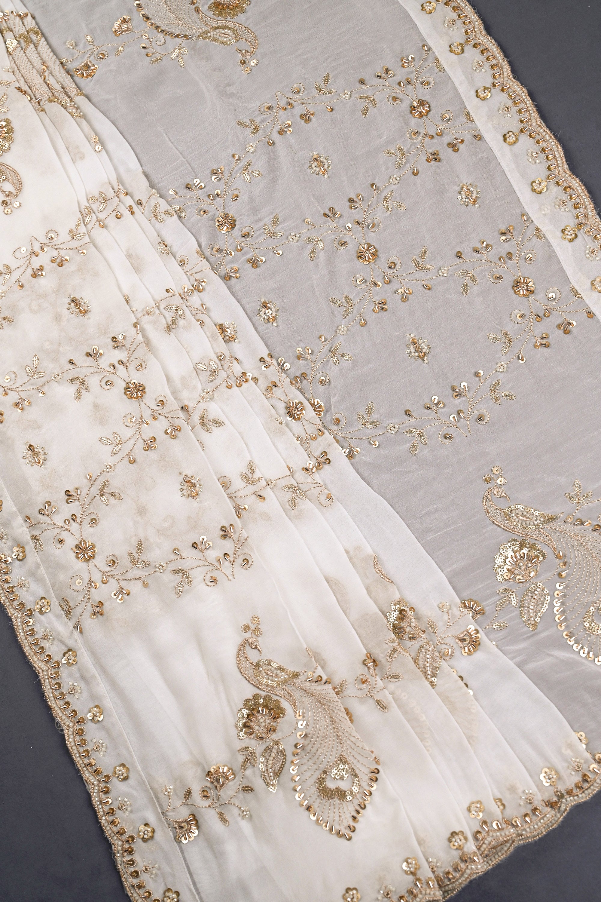 White-Georgette-Dupatta-With-All-Over-Bead,-Sequins-And-Katdana-Work-21060-silhoutte-view