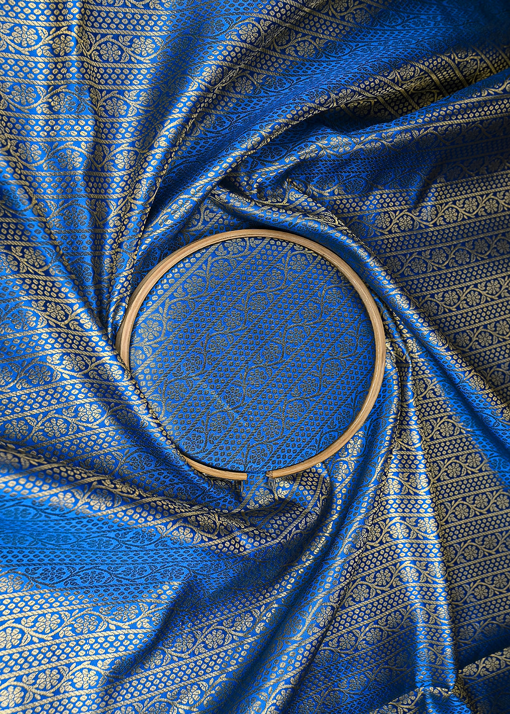 Firozi-Banarasi-Brocade-Fabric-With-Allover-Golden-Zari-Handloom-21148-close-view