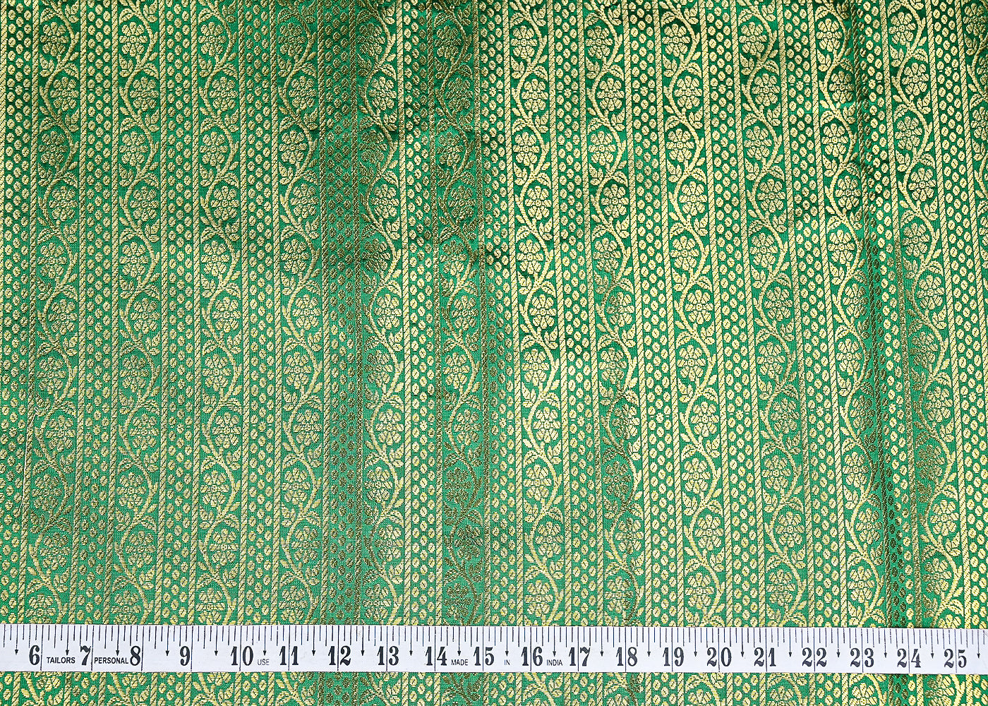 Green-Banarasi-Brocade-Fabric-With-Allover-Golden-Zari-Handloom-21150-measurement-view