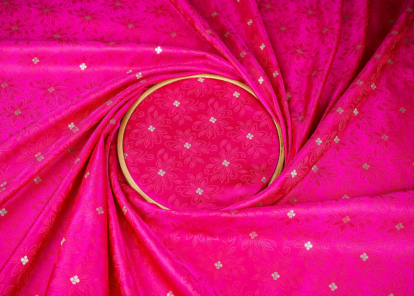 Pink Banarasi Brocade Fabric With All Over Thread And Zari Handloom 21268