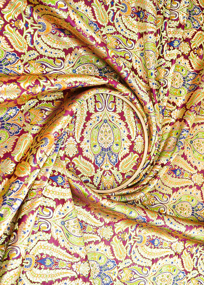 Maroon Pure Banarasi Brocade Fabric With All Over Thread And Zari Handloom 21533