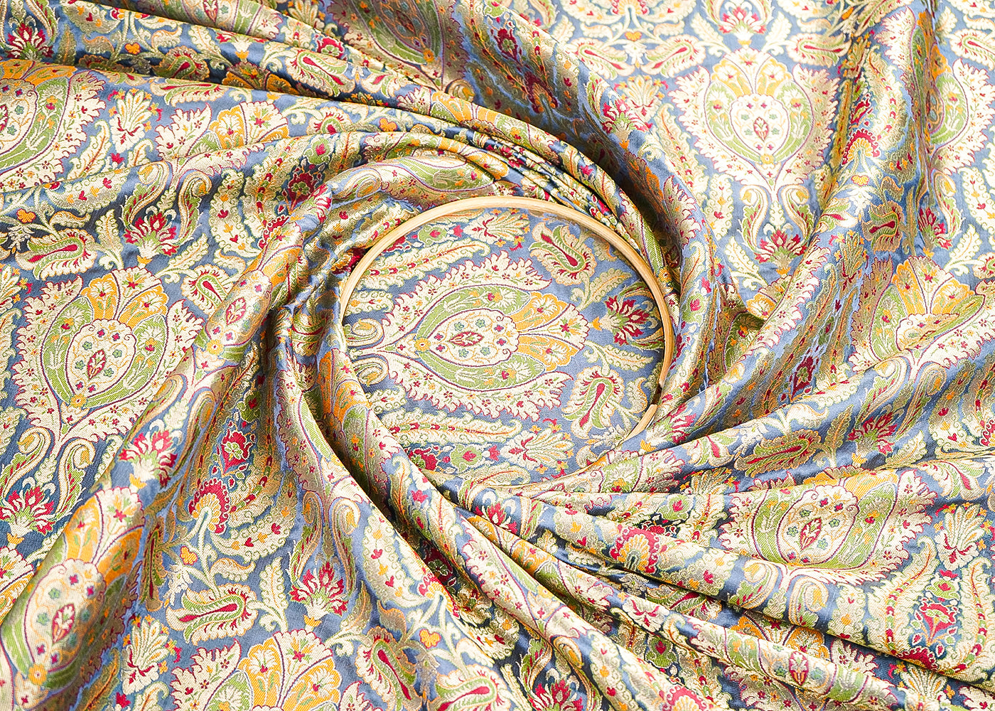 Grey Pure Banarasi Brocade Fabric With All Over Thread And Zari Handloom 21543