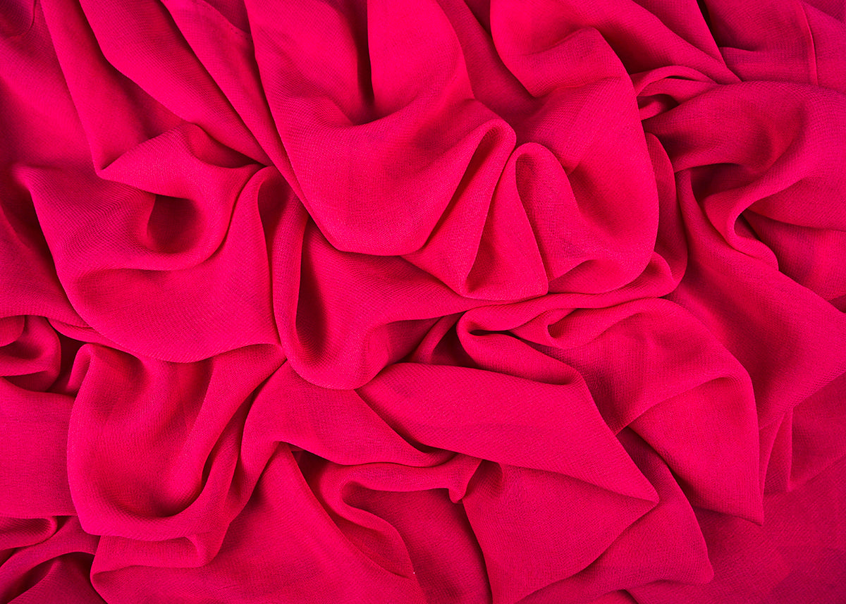 Rani-Pink-Coloured-Georgette-Fabric-21609(104)-flowy-view