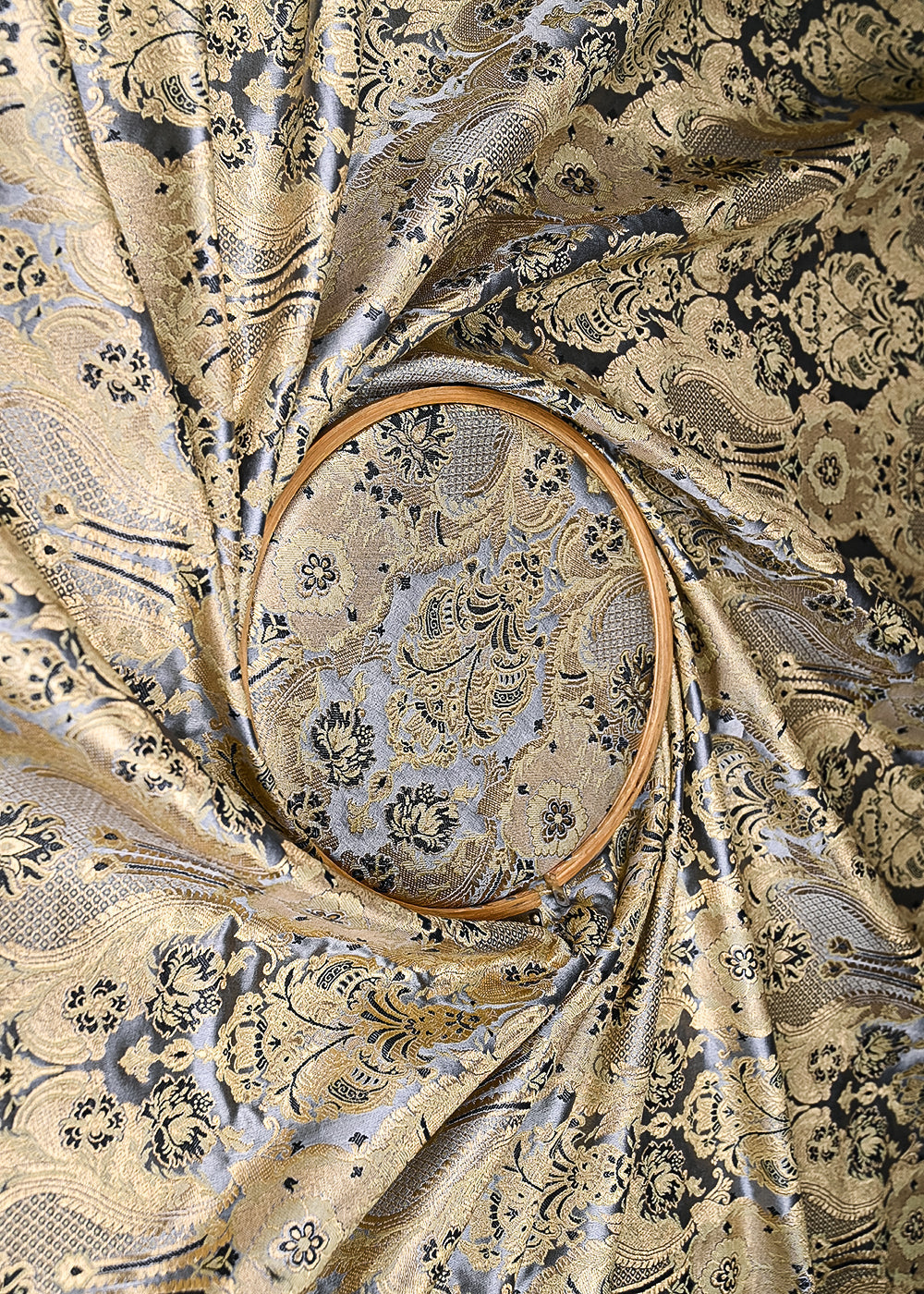 Grey-Banarasi-Brocade-Fabric-With-All-Over-Golden-Zari-Handloom-21612-close-view
