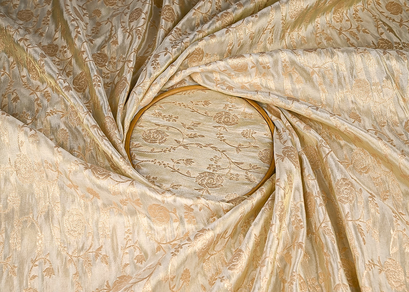 Golden Dyeable Tissue Fabric With All Over Zari Handloom 21626