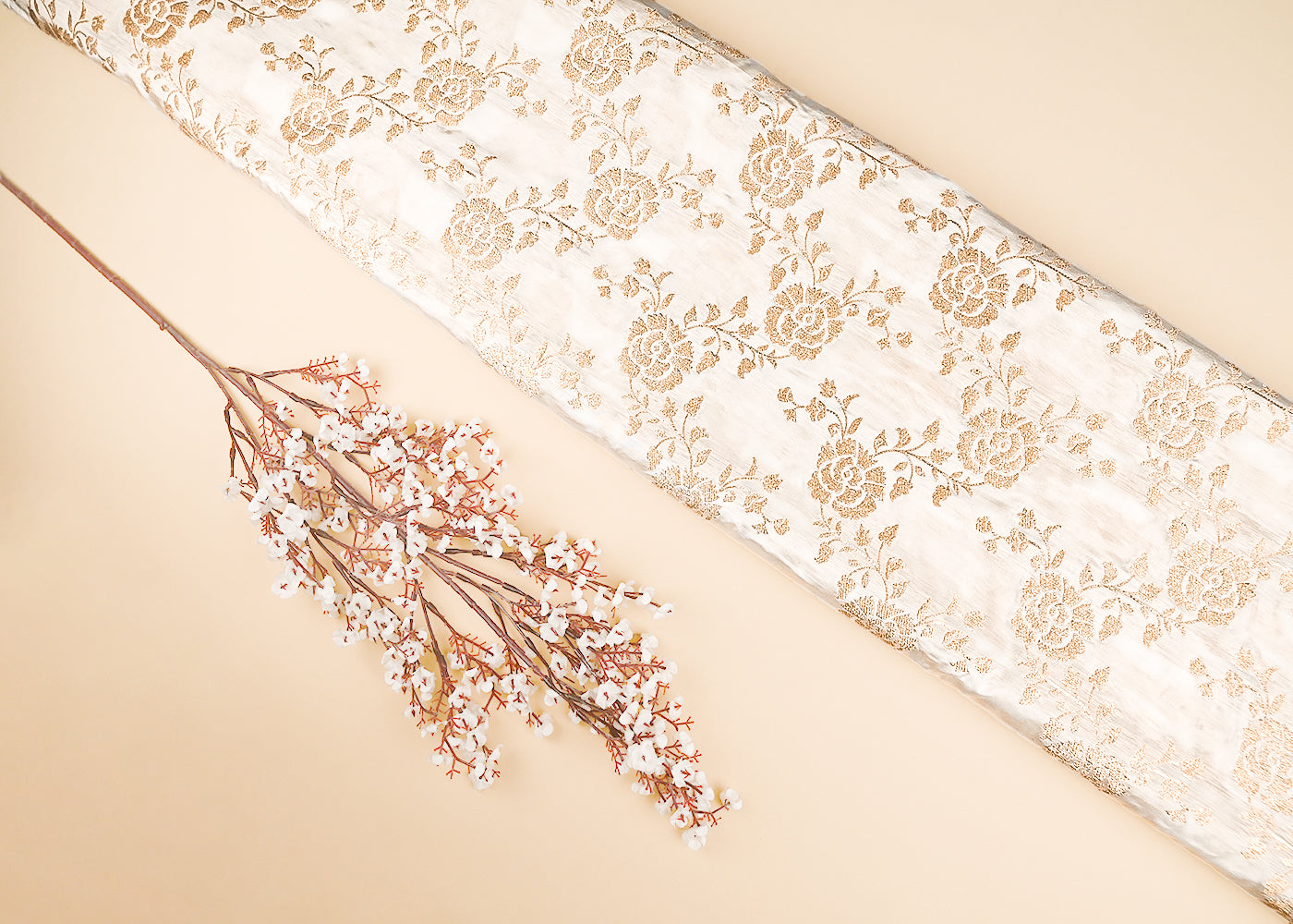 White Dyeable Crepe Fabric With All Over Zari Handloom 21690