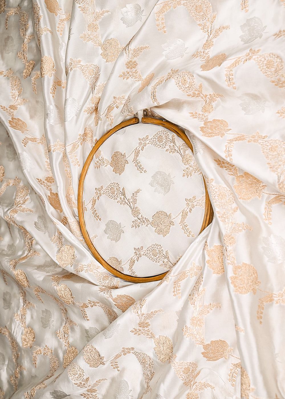 White-Dyeable-Crepe-Fabric-With-All-Over-Zari-Handloom-21696-close-view