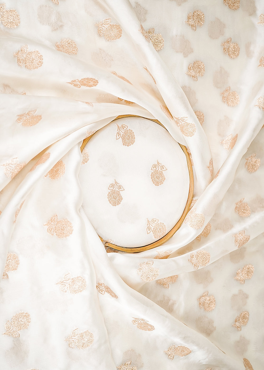 White-Dyeable-Organza-Satin-Fabric-With-All-Over-Zari-Handloom-21699-close-view