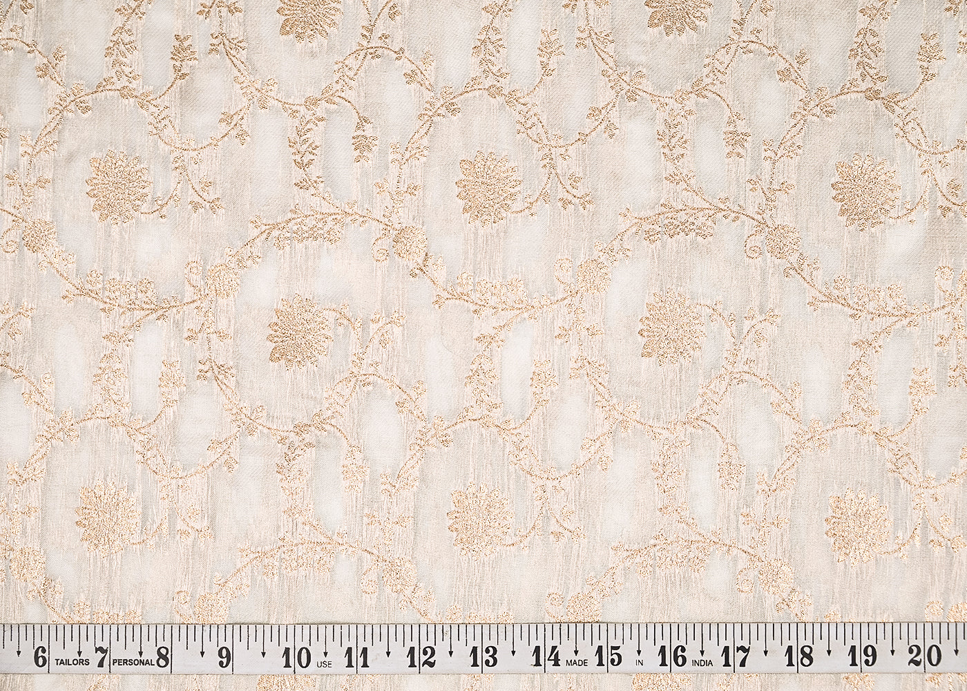 White Dyeable Crepe Fabric With All Over Zari Handloom 21700