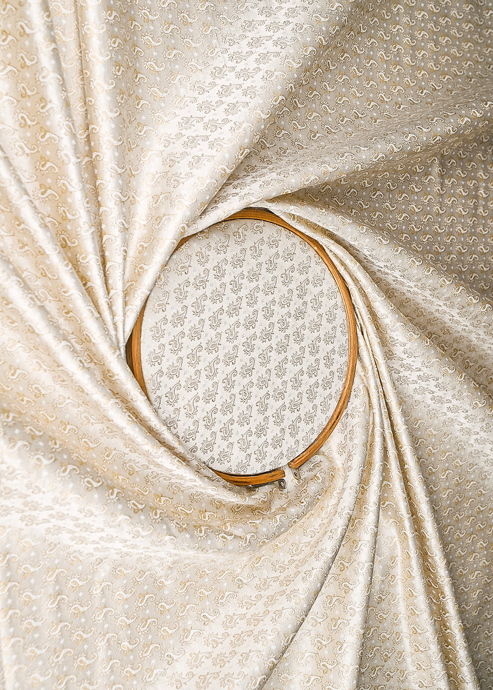 White-Dyeable-Banarasi-Brocade-Fabric-With-All-Over-Zari-Handloom-21745-close-view