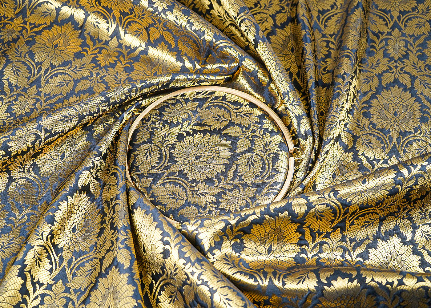 Black-Banarasi-Brocade-Fabric-With-All-Over-Golden-Zari-Handloom-21752-close-view