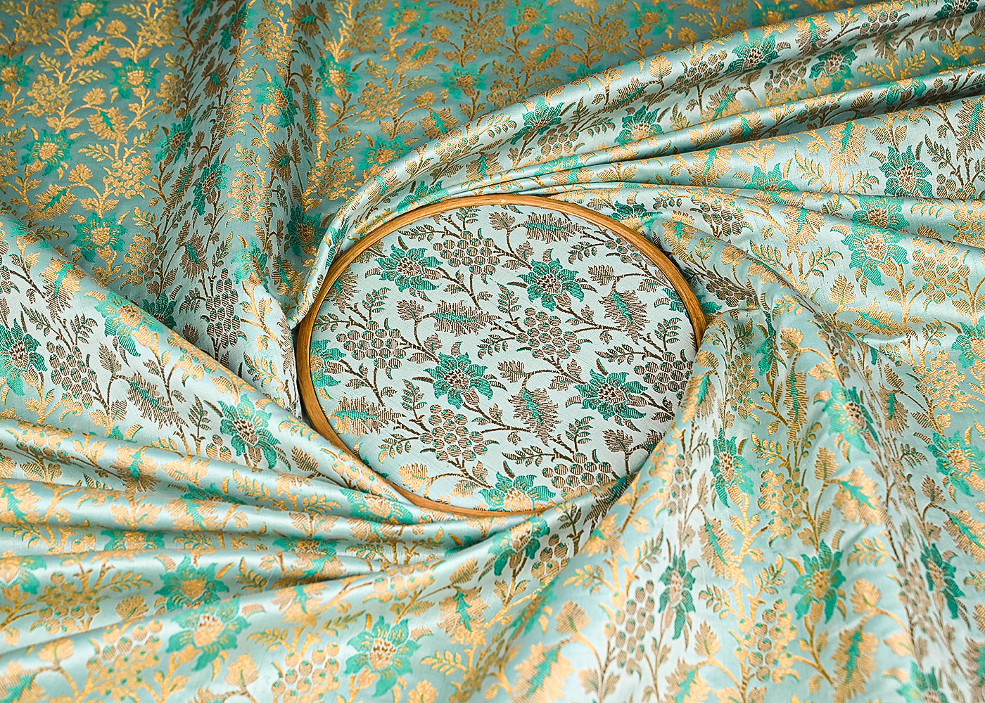 Sea-Green-Banarasi-Brocade-Fabric-With-All-Over-Thread-And-Golden-Zari-Handloom-21828-close-view