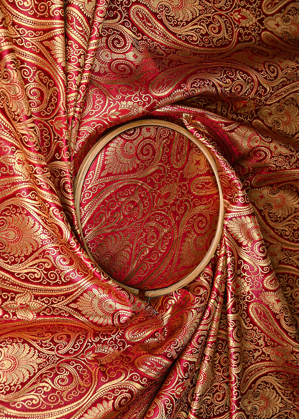 Maroon-Banarasi-Brocade-Fabric-With-All-Over-Golden-Zari-Handloom-21853-close-view