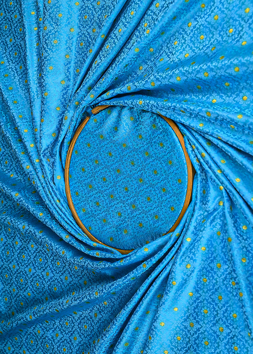Blue-Banarasi-Brocade-Fabric-With-All-Over-Golden-Zari-Handloom-21918-close-view