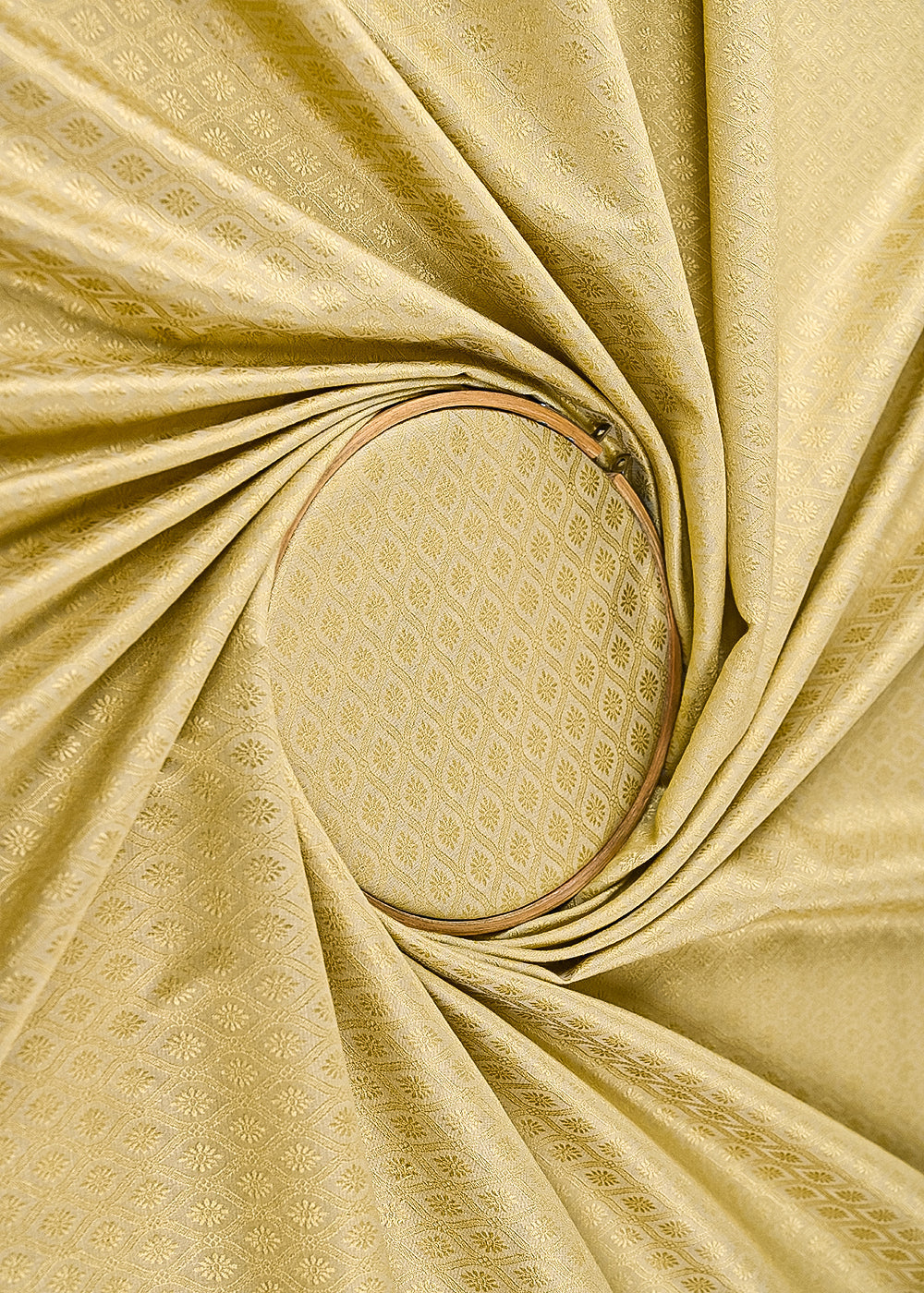 Golden-Banarasi-Brocade-Fabric-With-All-Over-Self-Work-22218-close-view