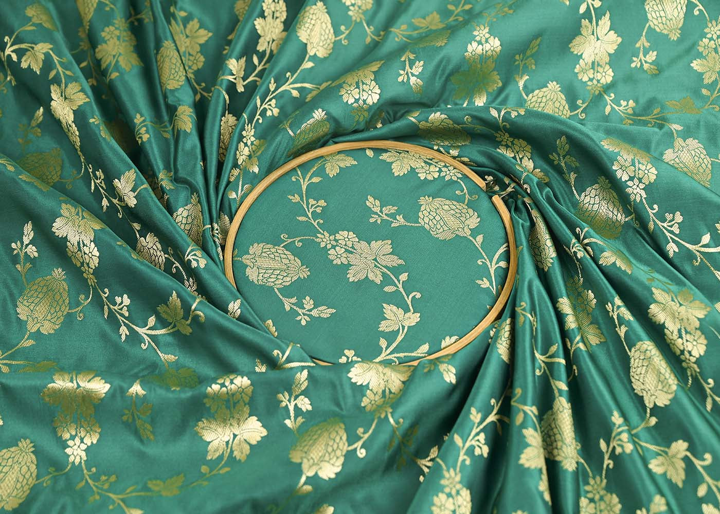 Teal-Banarasi-Brocade-Fabric-With-All-Over-Zari-Handloom-22229-close-view