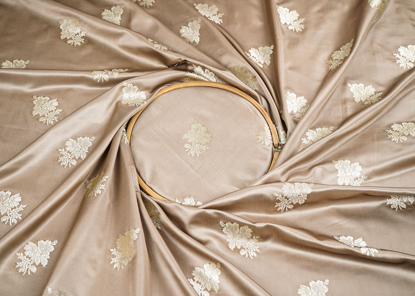 Mousse Banarasi Brocade Fabric With Allover Zari Handloom 22252