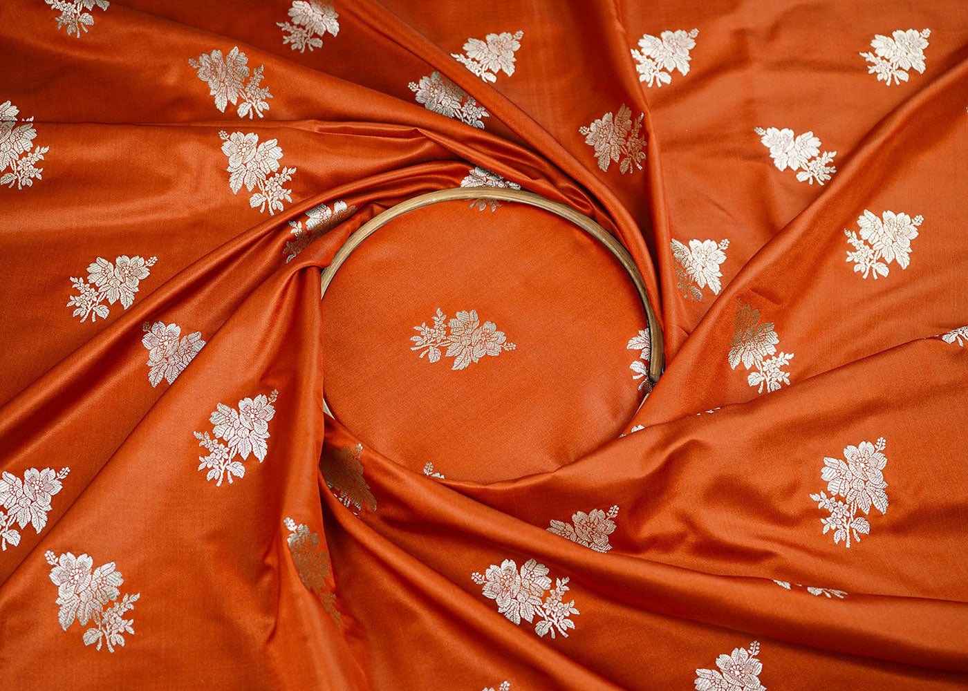 Brown-Banarasi-Brocade-Fabric-With-Allover-Zari-Handloom-22257-close-view