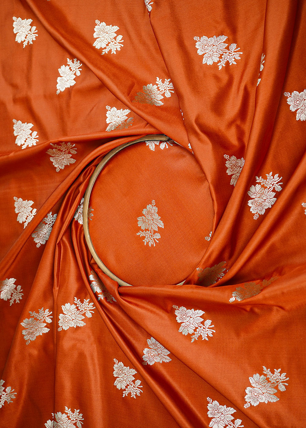 Brown-Banarasi-Brocade-Fabric-With-Allover-Zari-Handloom-22257-close-view
