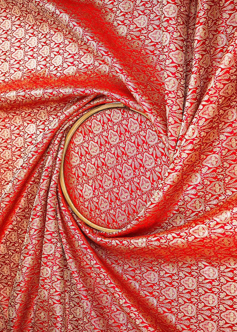 Red-Banarasi-Brocade-Fabric-With-Allover-Golden-Zari-Handloom-22298-close-view